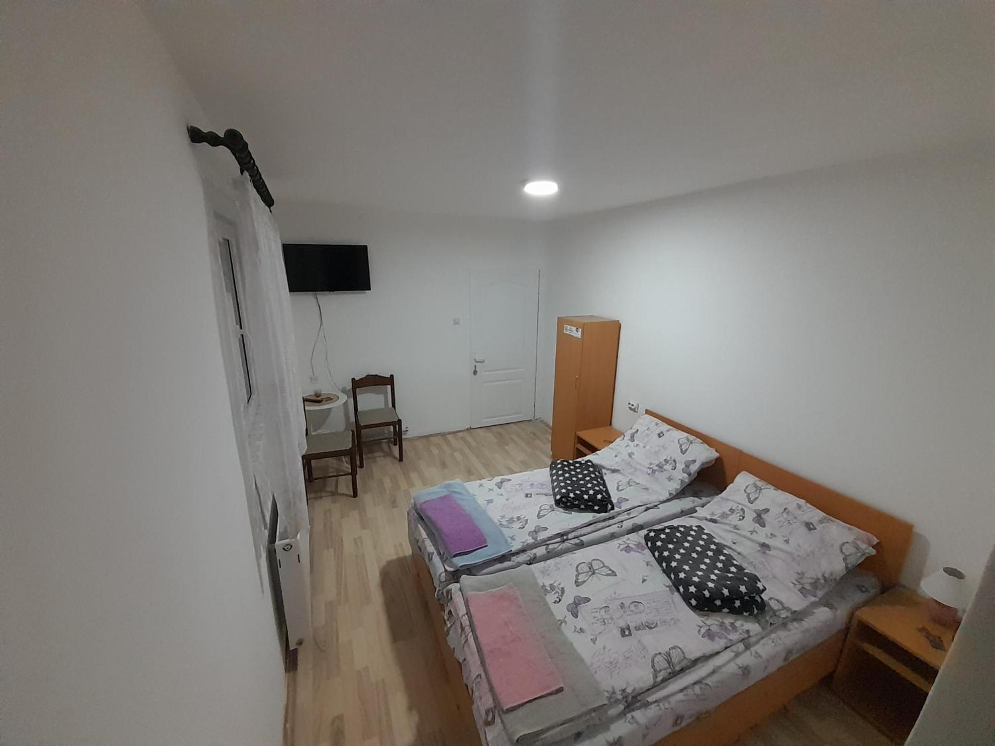 Guest House Vila Banjica ピロト エクステリア 写真